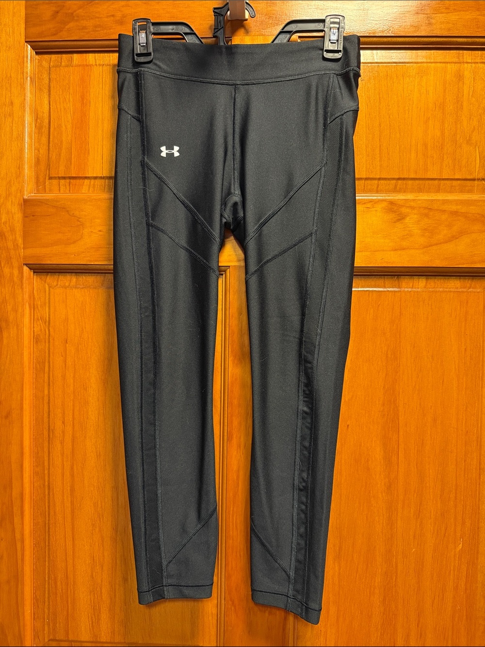 Under Armour Black Womans' Athletic Compression Leggings with Reflective Logo